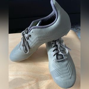 Youth Adidas Predator Soccer Cleats